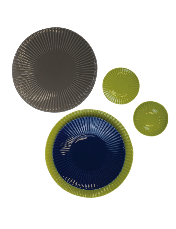 食器売り尽くしセール